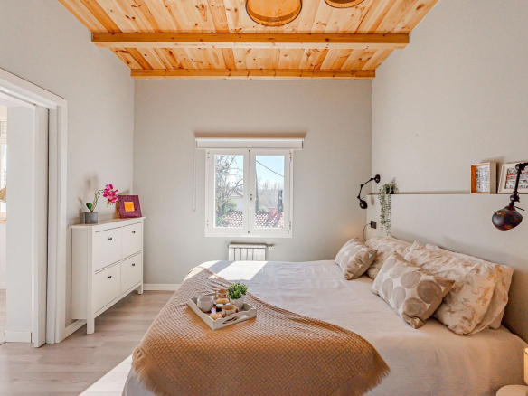Chalet Independiente Pozuelo de Alarcon Dormitorio