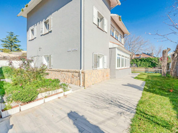 Chalet Independiente Pozuelo de Alarcon Exterior