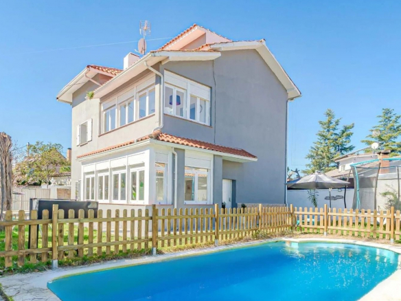 Chalet Independiente Pozuelo de Alarcon Exterior