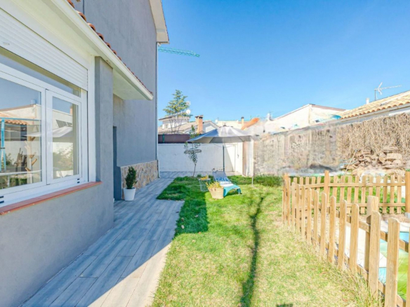 Chalet Independiente Pozuelo de Alarcon Jardin
