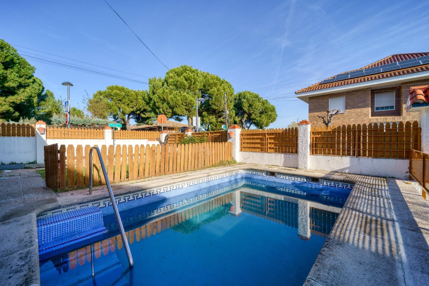 Chalet Independiente Pozuelo de Alarcon Piscina