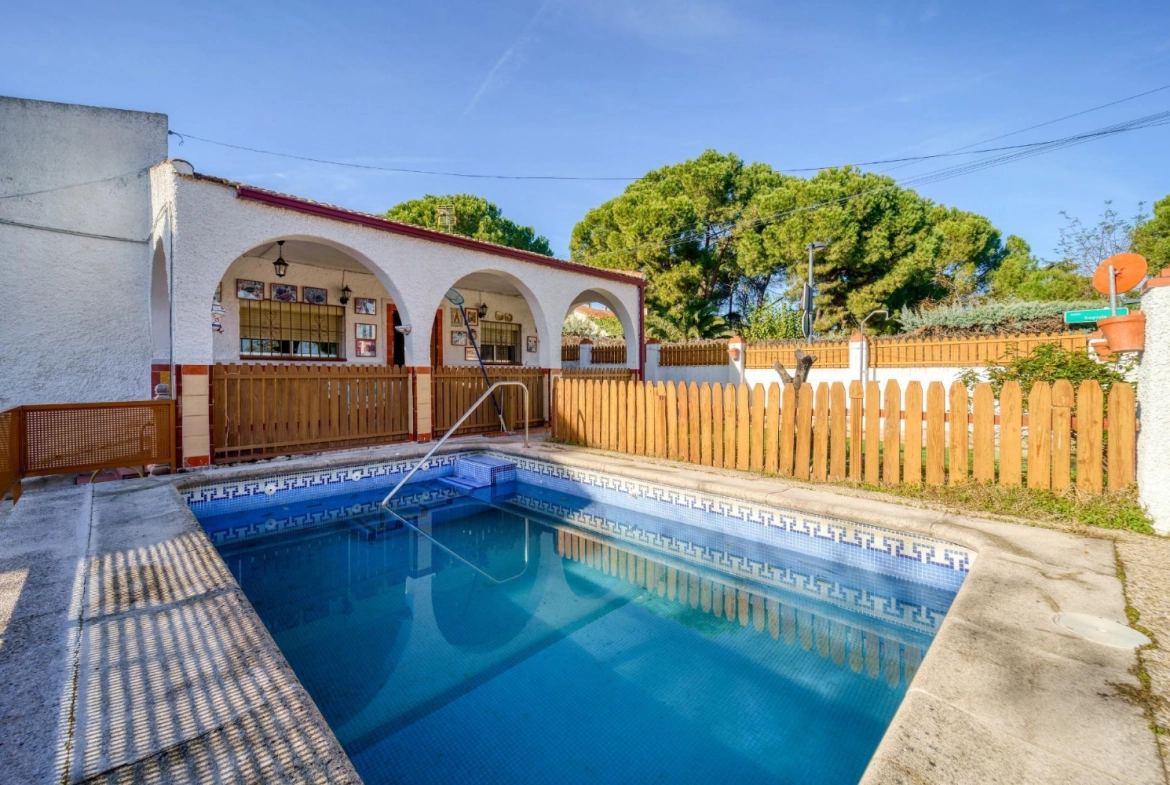 Chalet Independiente Pozuelo de Alarcon Piscina