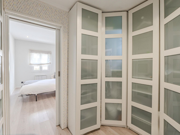 Chalet Independiente Pozuelo de Alarcon Vestidor