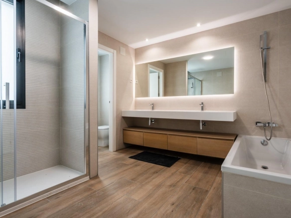 Chalet Independiente Villanueva de la Canada Bano