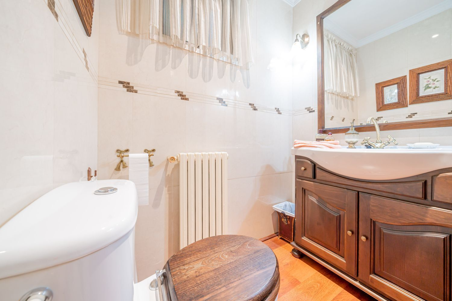 Chalet Independiente Villanueva de la Canada Bano