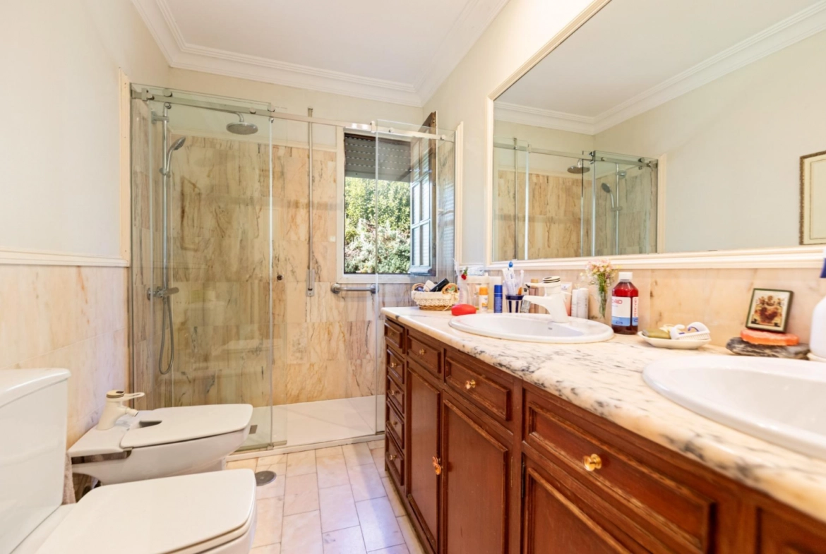 Chalet Independiente Villanueva de la Canada Bano