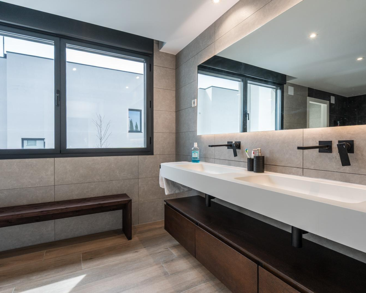 Chalet Independiente Villanueva de la Canada Bano