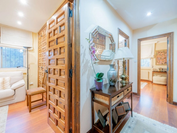 Chalet Independiente Villanueva de la Canada Hall