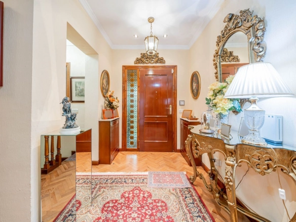 Chalet Independiente Villanueva de la Canada Hall