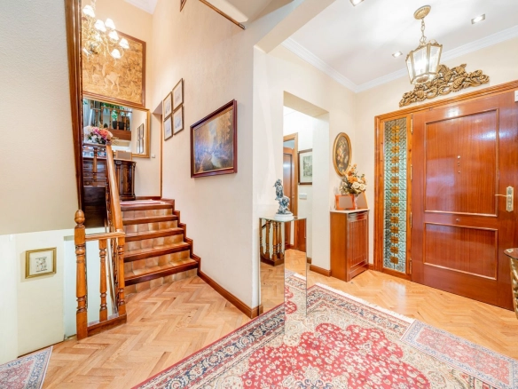 Chalet Independiente Villanueva de la Canada Hall Entrada