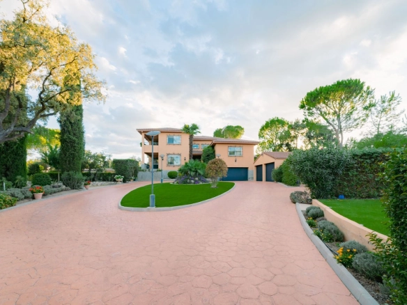 Chalet Independiente Villanueva de la Canada Jardin