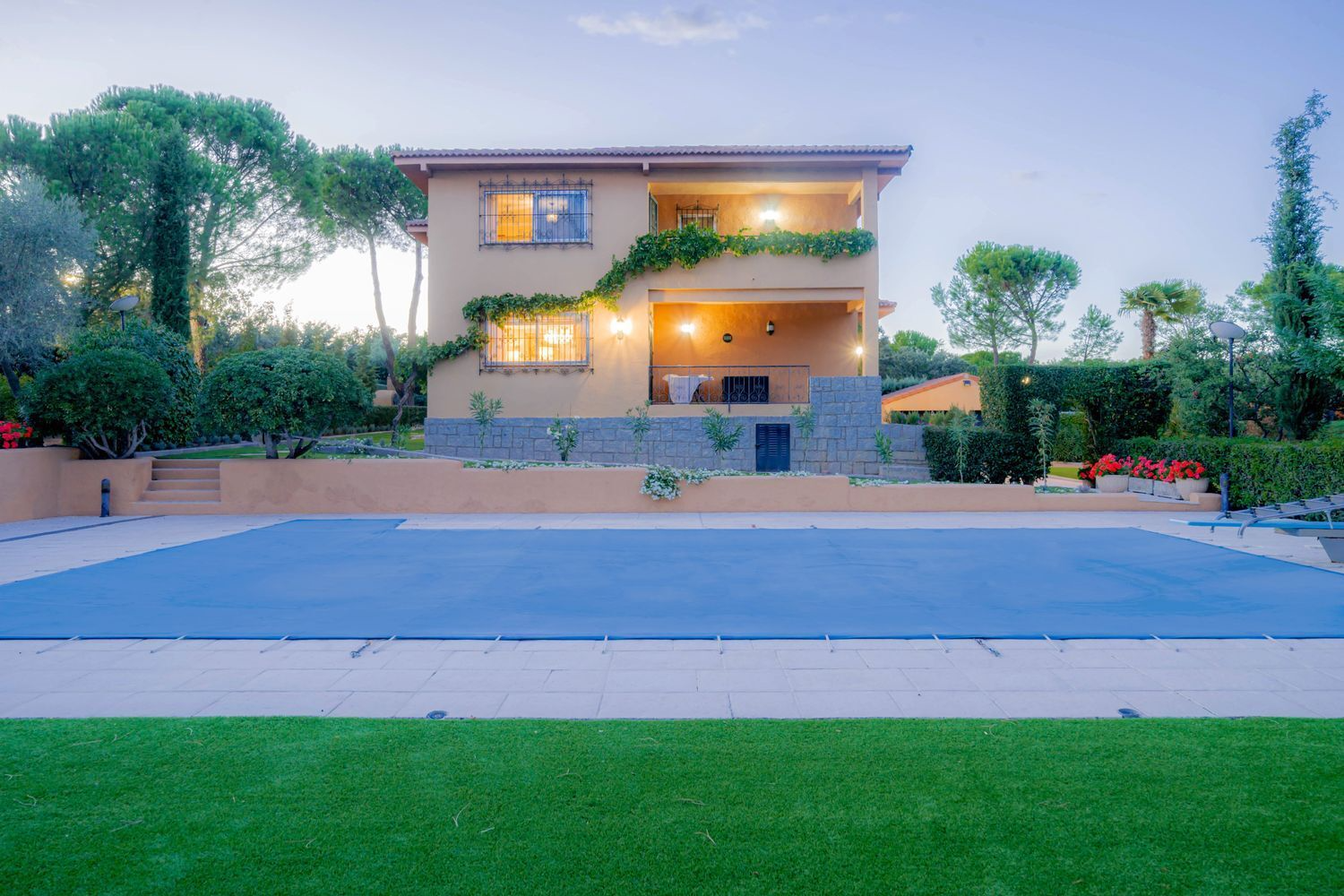 Chalet Independiente Villanueva de la Canada Piscina