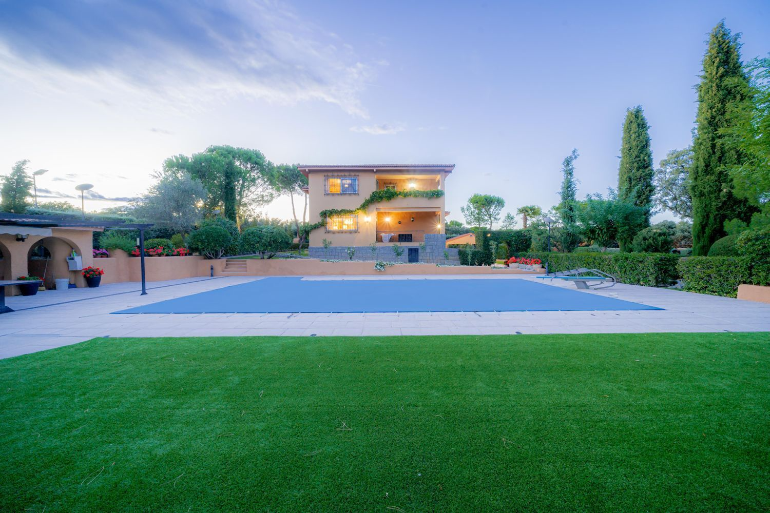 Chalet Independiente Villanueva de la Canada Piscina