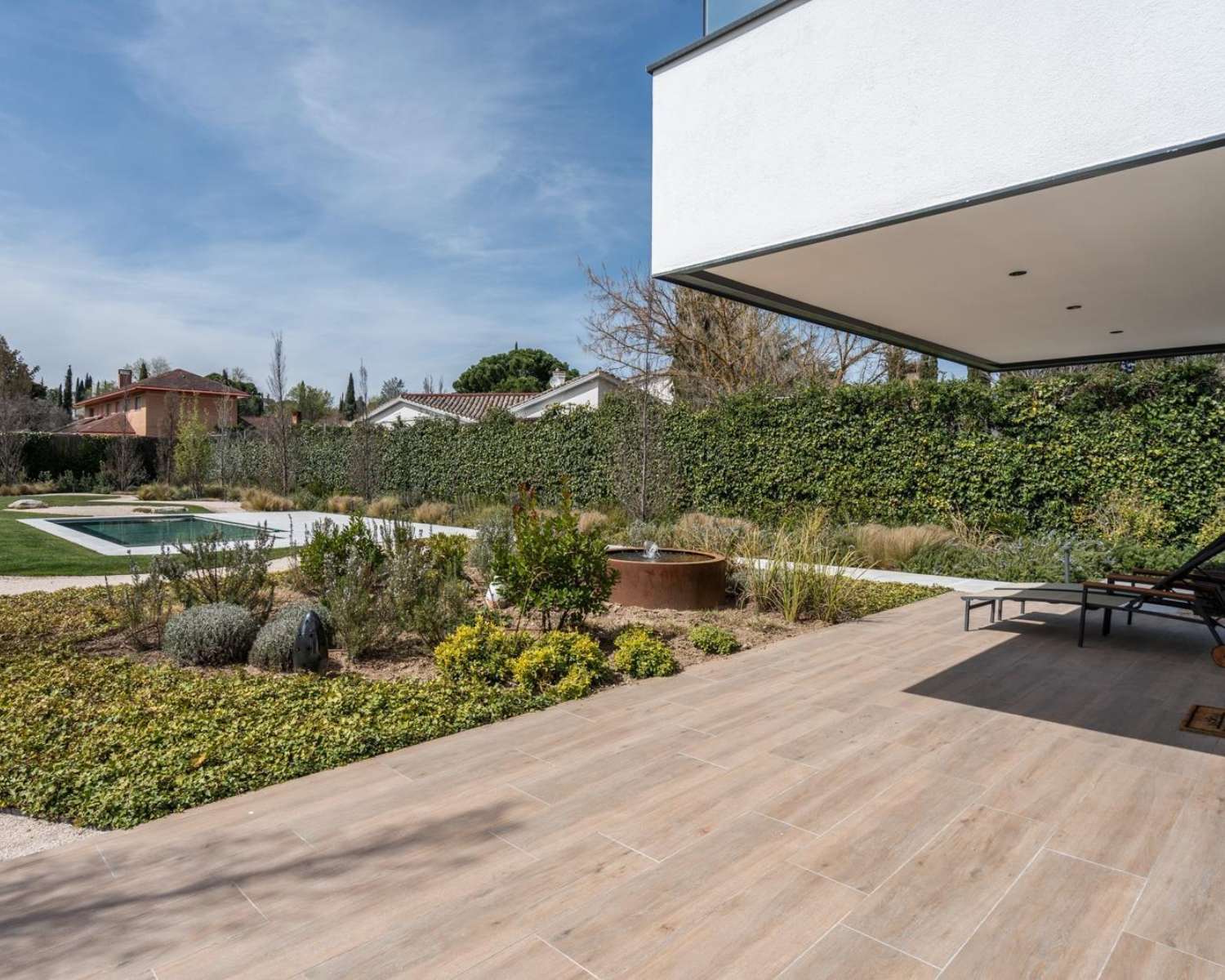 Chalet Independiente Villanueva de la Canada Porche