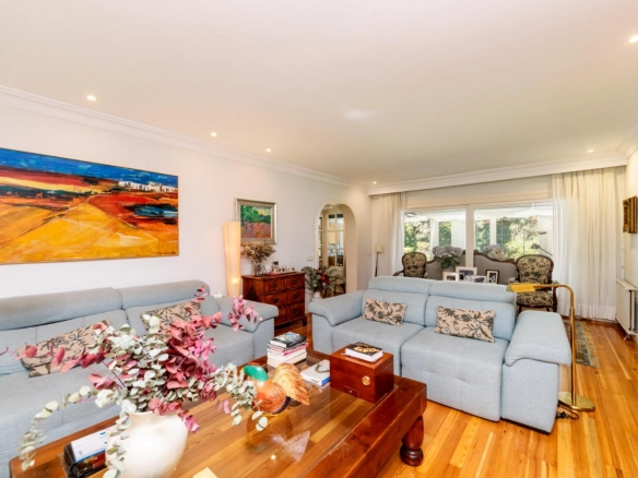 Chalet Independiente Villanueva de la Canada Salon