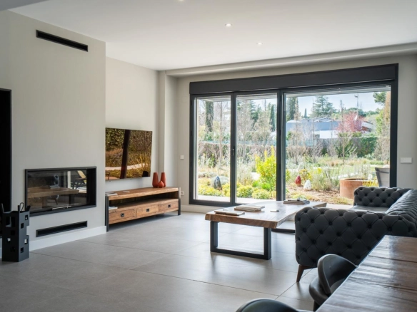 Chalet Independiente Villanueva de la Canada Salon