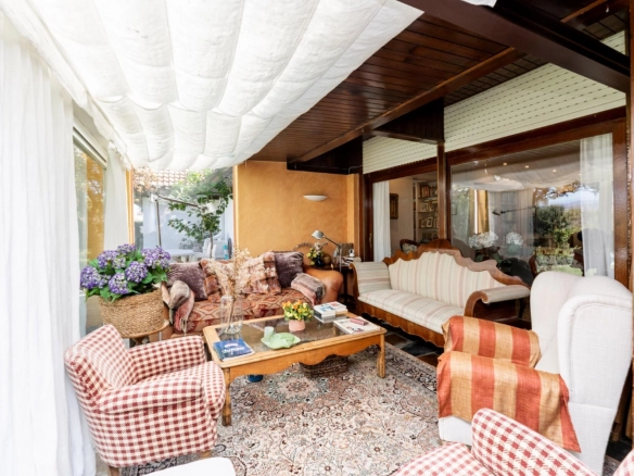 Chalet Independiente Villanueva de la Canada Salon