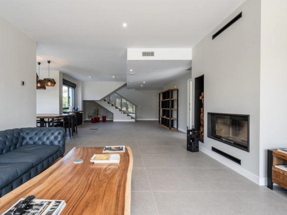 Chalet Independiente Villanueva de la Canada Salon