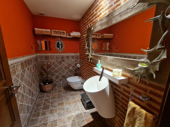 Chalet Independiente Villaviciosa de Odon Bano