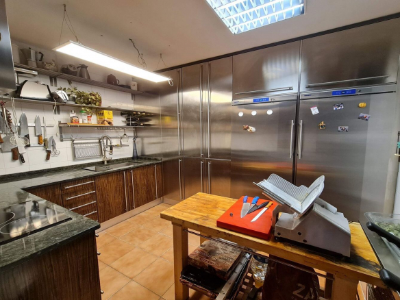 Chalet Independiente Villaviciosa de Odon Cocina