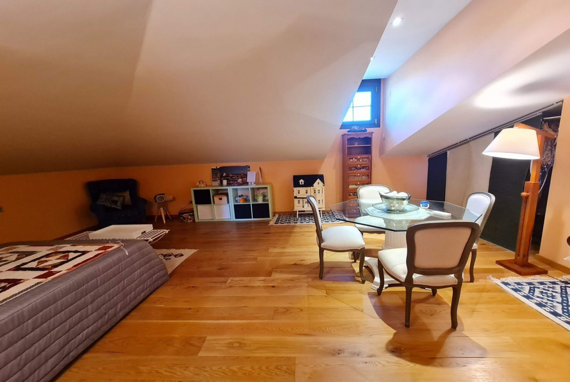 Chalet Independiente Villaviciosa de Odon Dormitorio