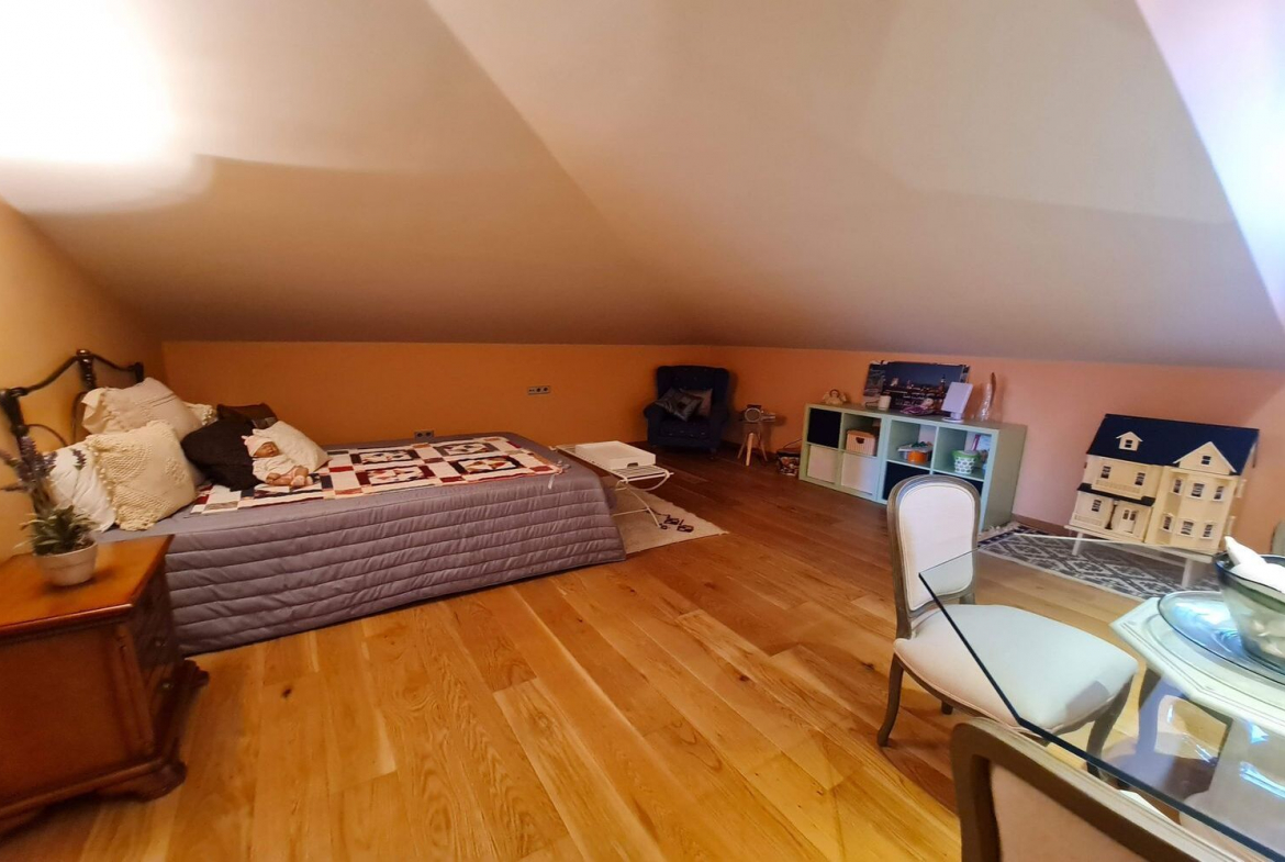 Chalet Independiente Villaviciosa de Odon Dormitorio