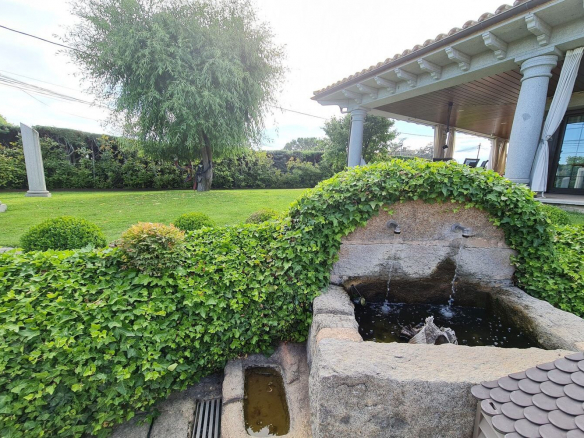 Chalet Independiente Villaviciosa de Odon Jardin