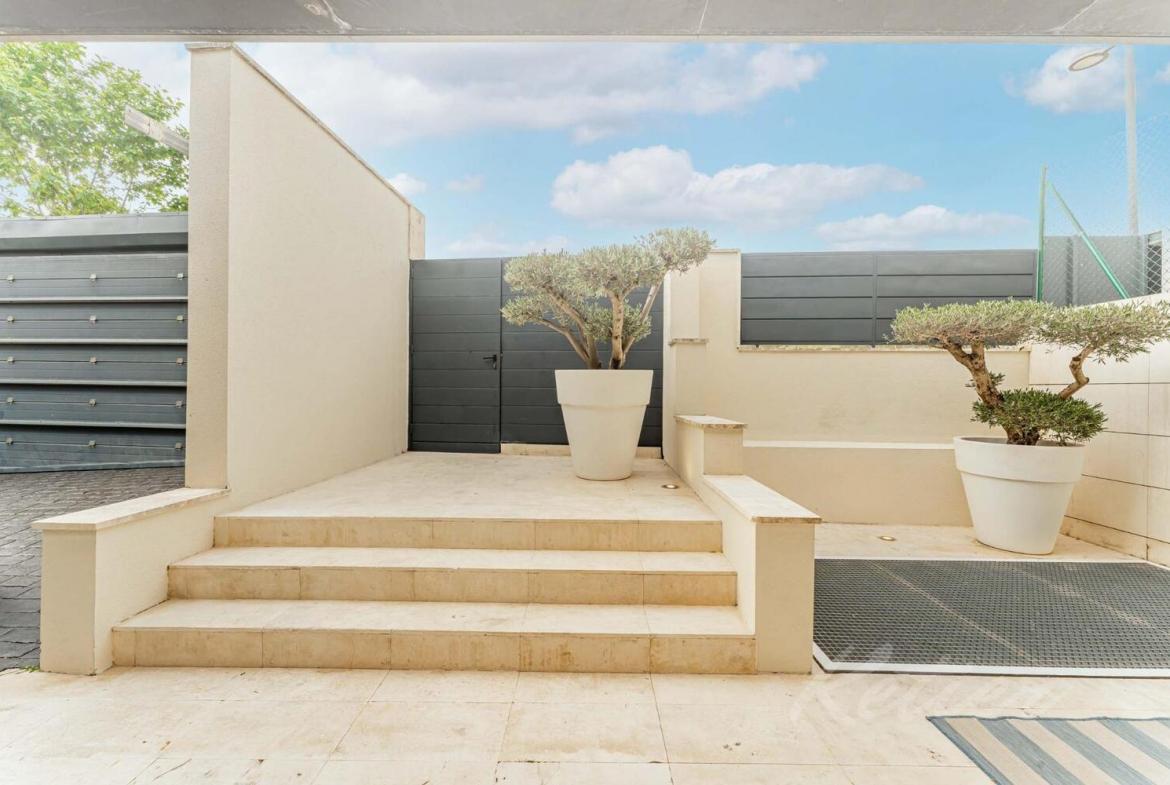 Chalet Independiente en Boadilla del Monte Entrada