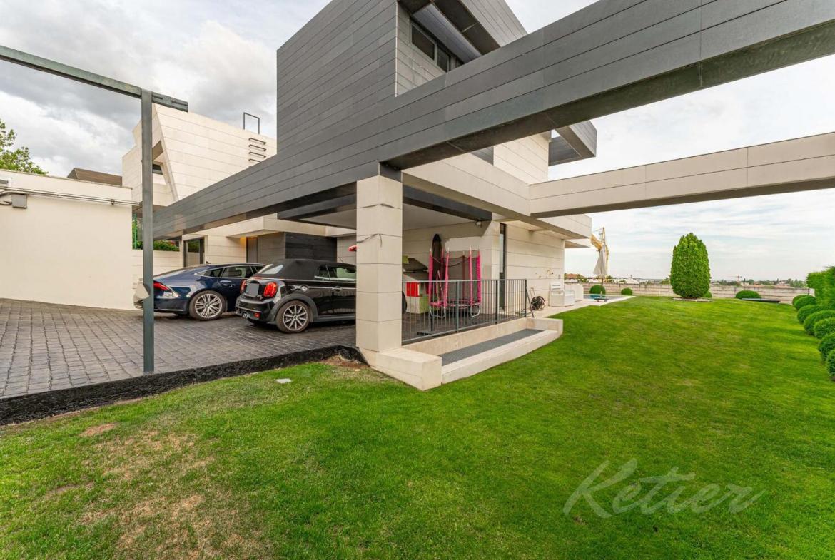 Chalet Independiente en Boadilla del Monte Jardin