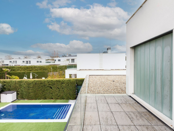 Chalet Independiente en Boadilla del Monte Terraza