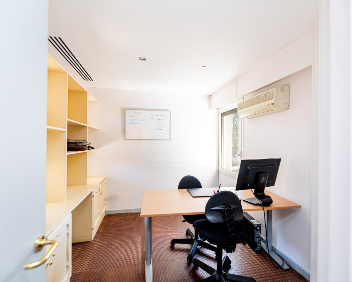 Chalet Independiente en Carretera del Plantio Despacho