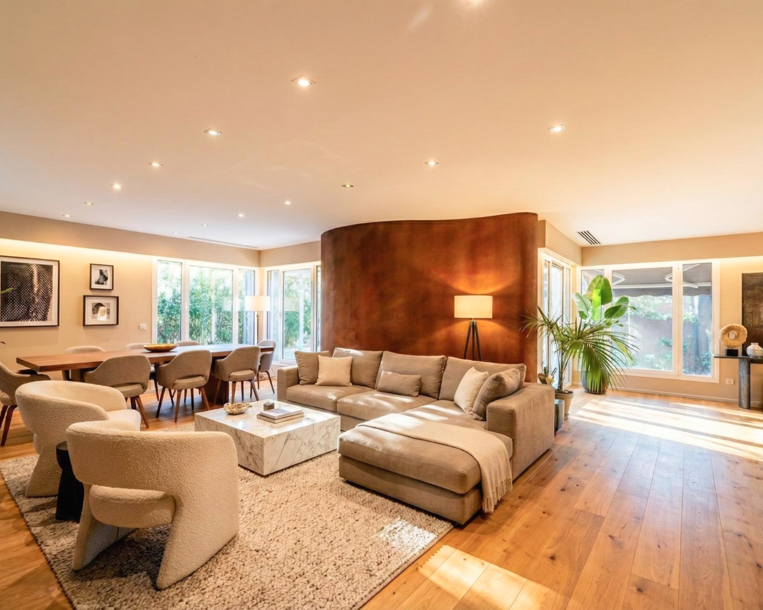 Chalet Independiente en Carretera del Plantio Salon