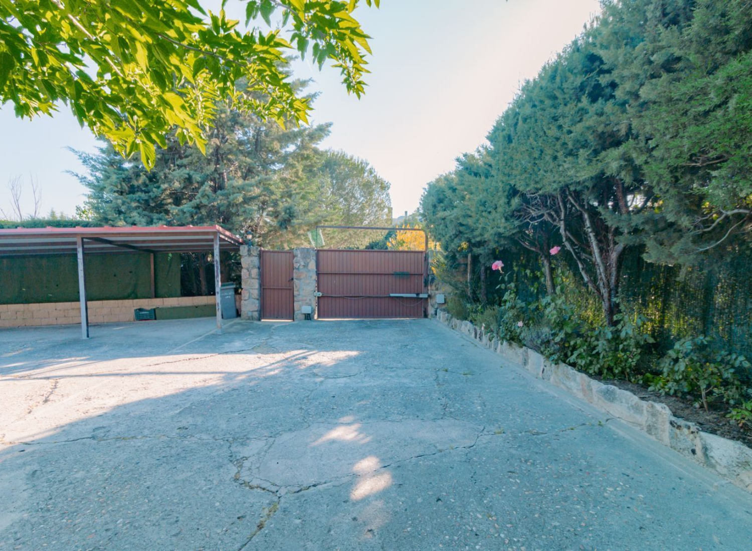 Chalet-Independiente-en-Las-Rozas-de-Madrid-Entrada-34