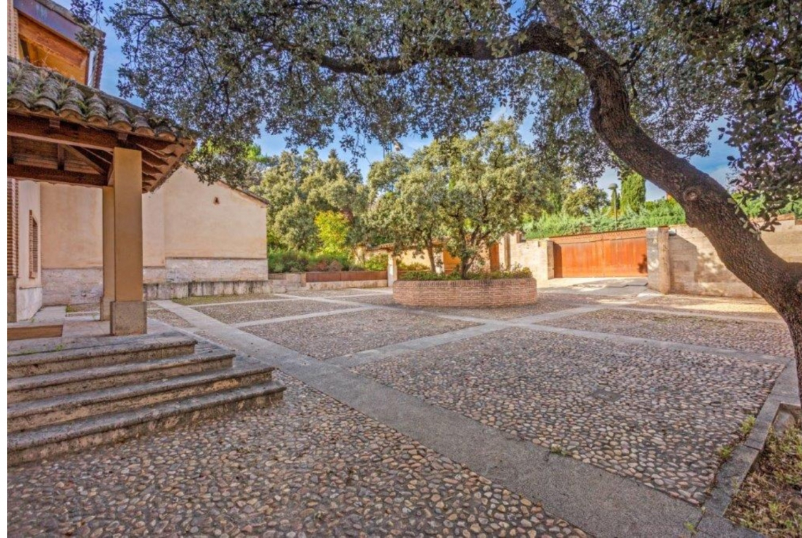 Chalet Independiente en Pozuelo de Alarcon Exterior