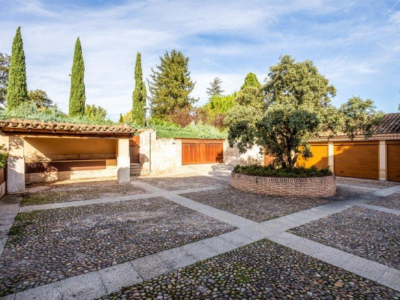 Chalet Independiente en Pozuelo de Alarcon Exterior