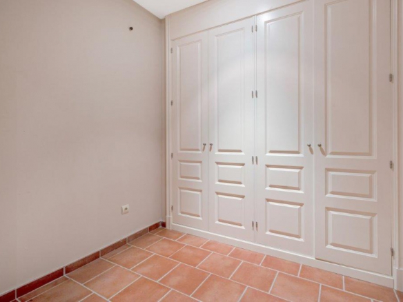Chalet Independiente en Pozuelo de Alarcon Habitacion