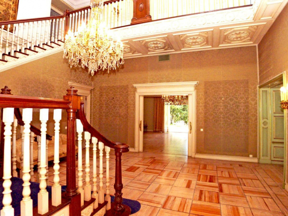 Chalet La Florida Hall 03