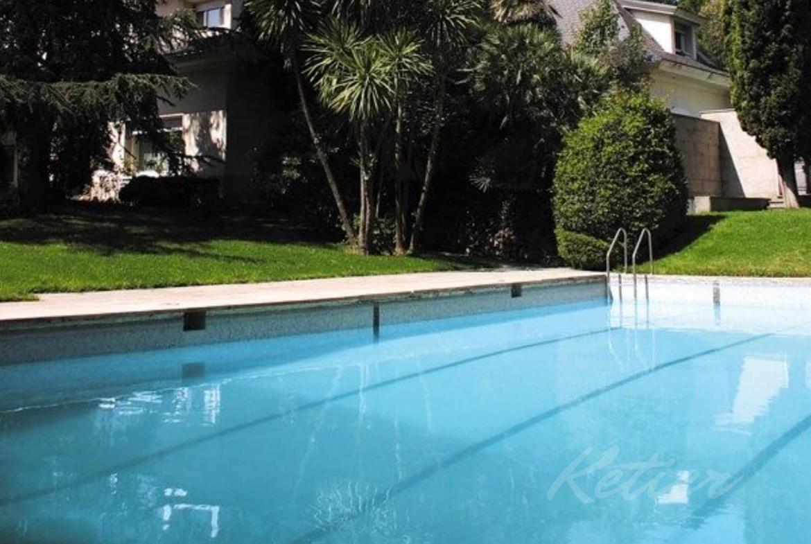 Chalet La Florida Piscina 01