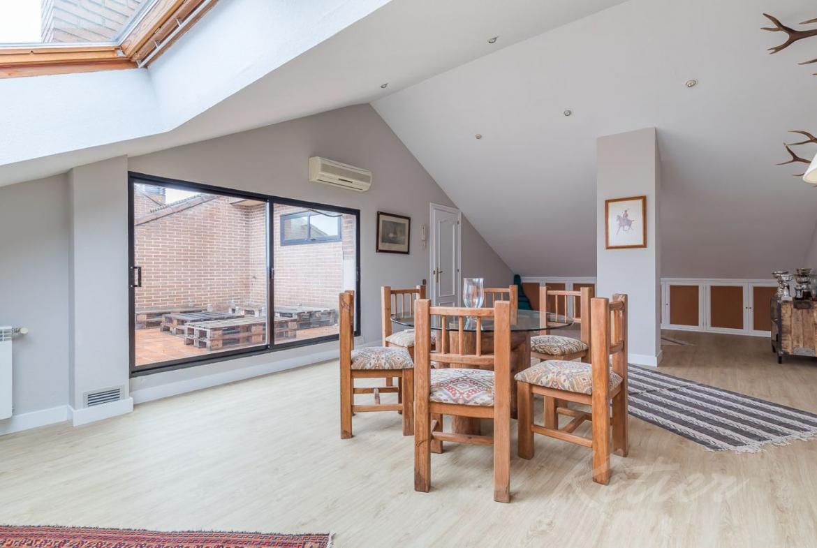 Chalet La Mazuela Atico