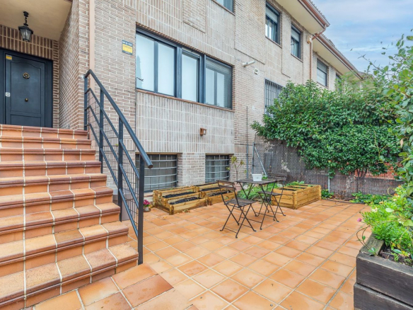 Chalet La Mazuela Entrada