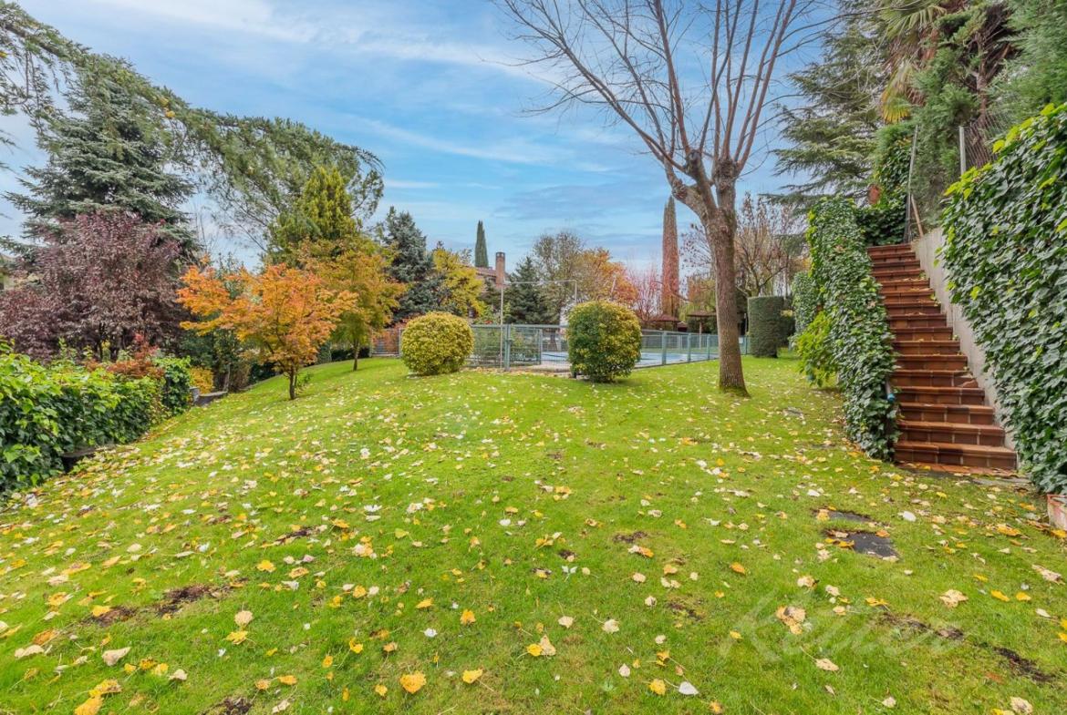 Chalet La Mazuela Piscina