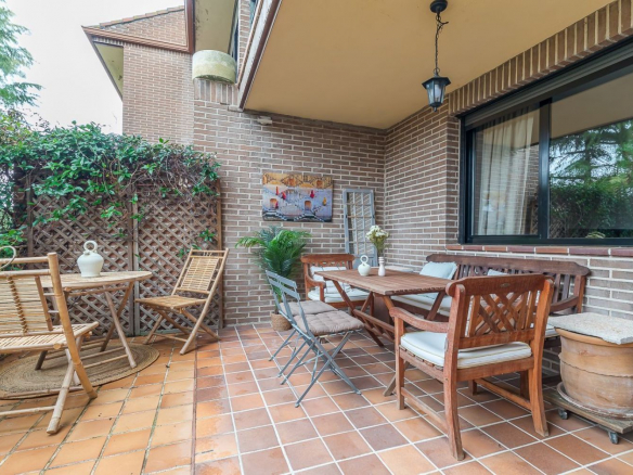 Chalet La Mazuela Porche