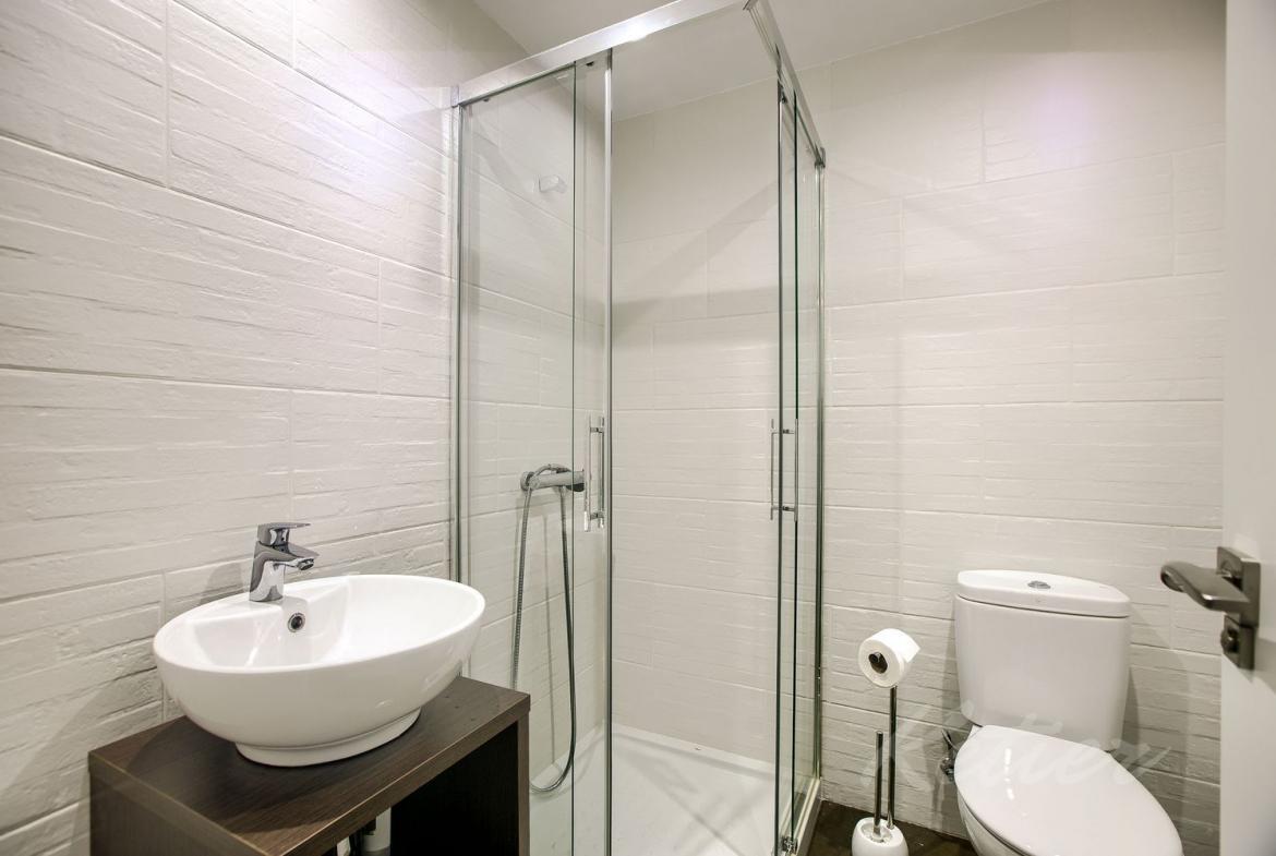 Chalet Los Satelites Bano Planta Baja