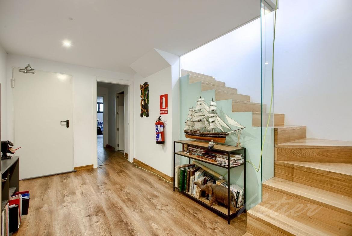 Chalet Los Satelites Hall Planta Baja