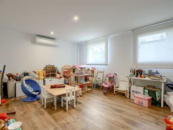 Chalet Los Satelites Sala Juegos