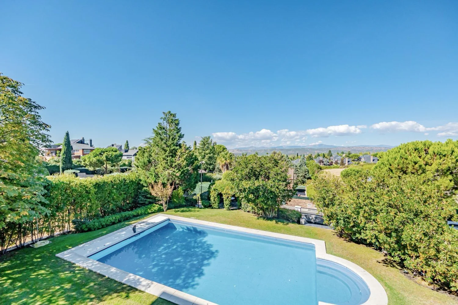 Chalet-Lujo-La-Chopera-Piscina-06