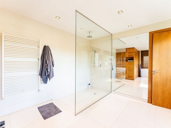 Chalet Lujo Villafranca Bano
