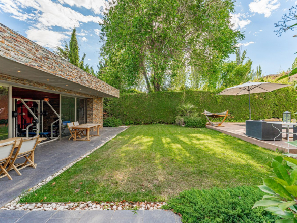 Chalet Lujo Villafranca Jardin