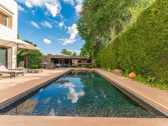 Chalet Lujo Villafranca Piscina