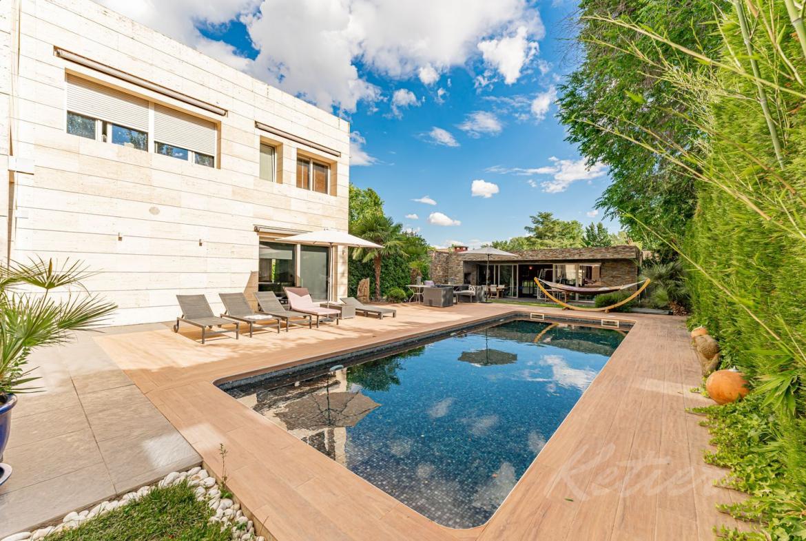 Chalet Lujo Villafranca Piscina